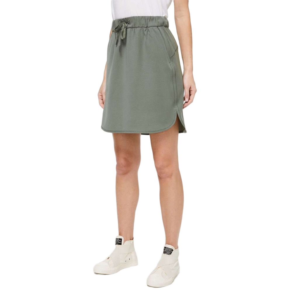 Lululemon On The Fly Skirt Green โ Size 6